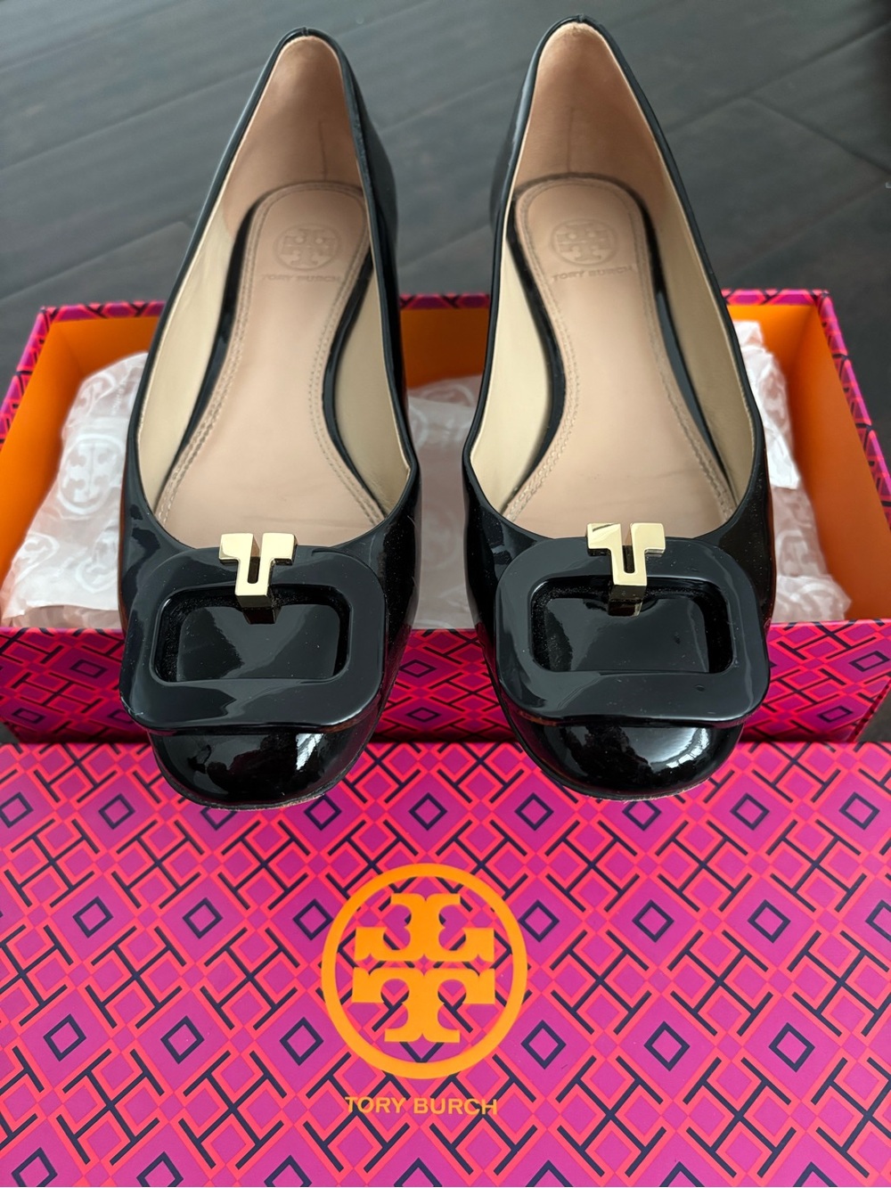 Tory Burch Black Patent Leather Flats with Gold Logo Accent - Picture 2 of 7